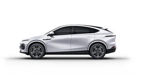 XPENG G6 flat side on view.