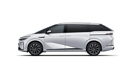 XPENG X9 flat side on view.